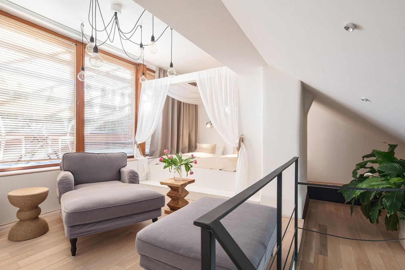 פראג Holeckova Apartments מראה חיצוני תמונה