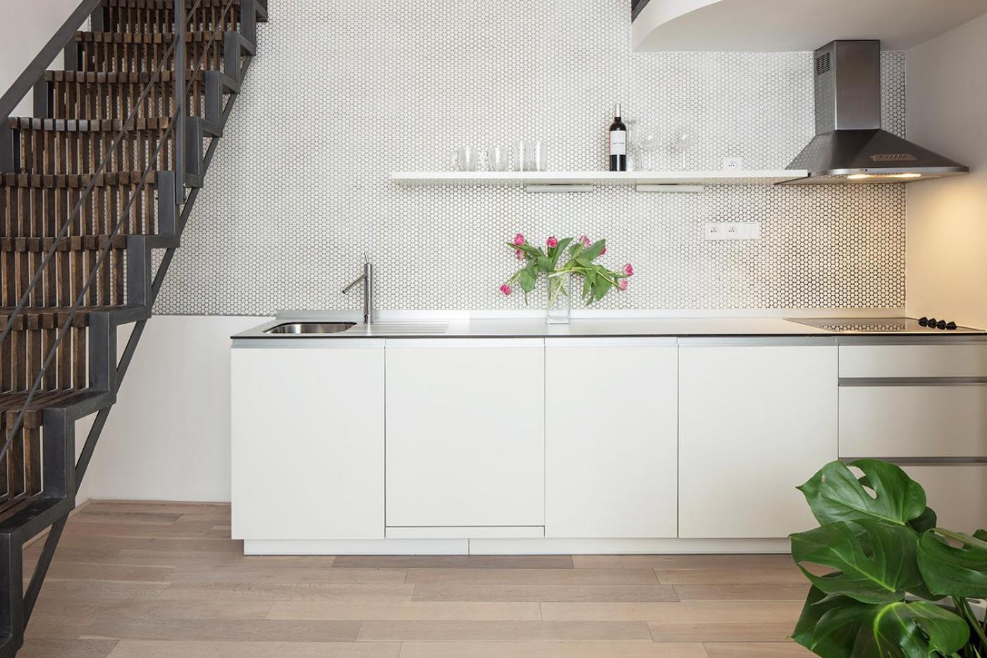 פראג Holeckova Apartments מראה חיצוני תמונה