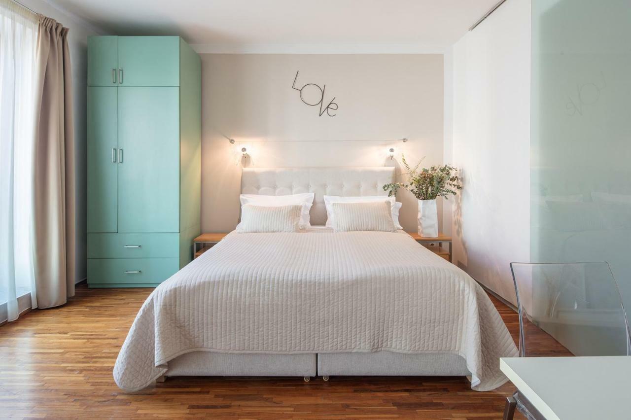 פראג Holeckova Apartments מראה חיצוני תמונה